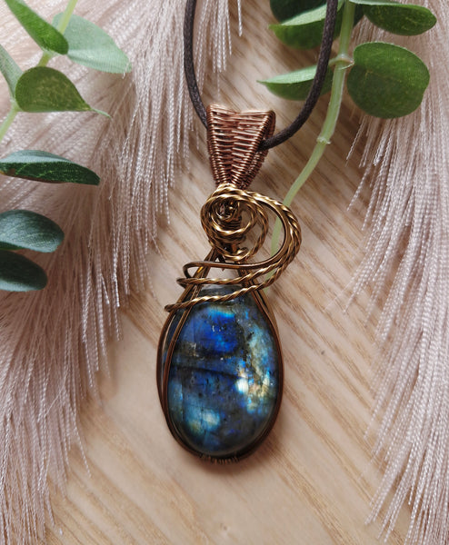 Labradorite Pendant