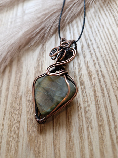 Labradorite Pendant