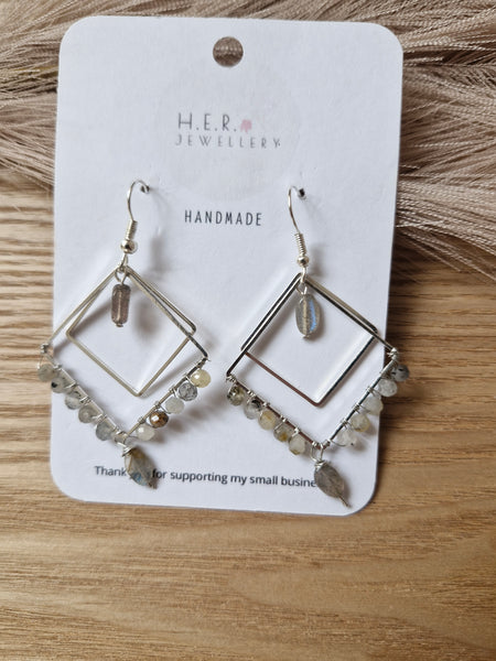Labradorite stone beaded earrings